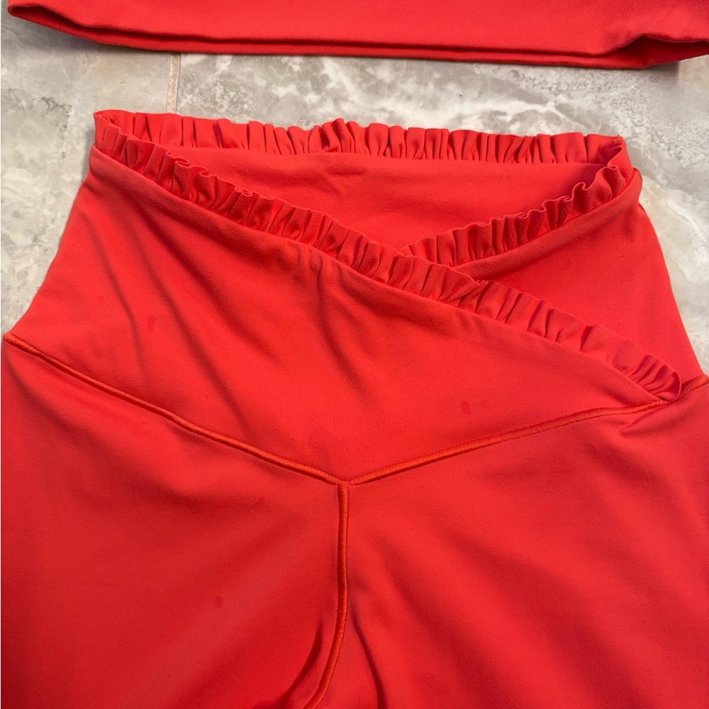 aerie Red Ruffled Strappy Sports Bra and High-Waist Leggings Set - Picture 5 of 9